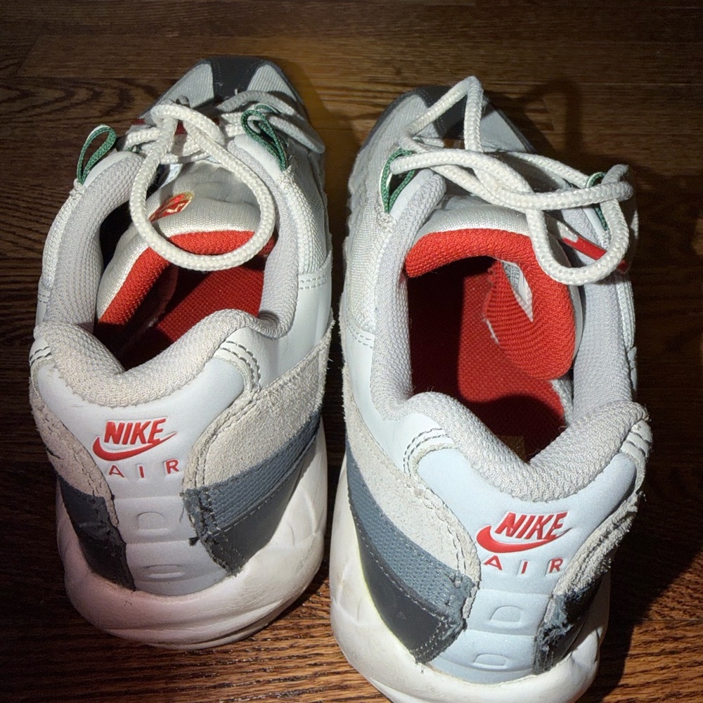 Nike Air Max 95 in White, Gray, and Green (Style DM0011-002